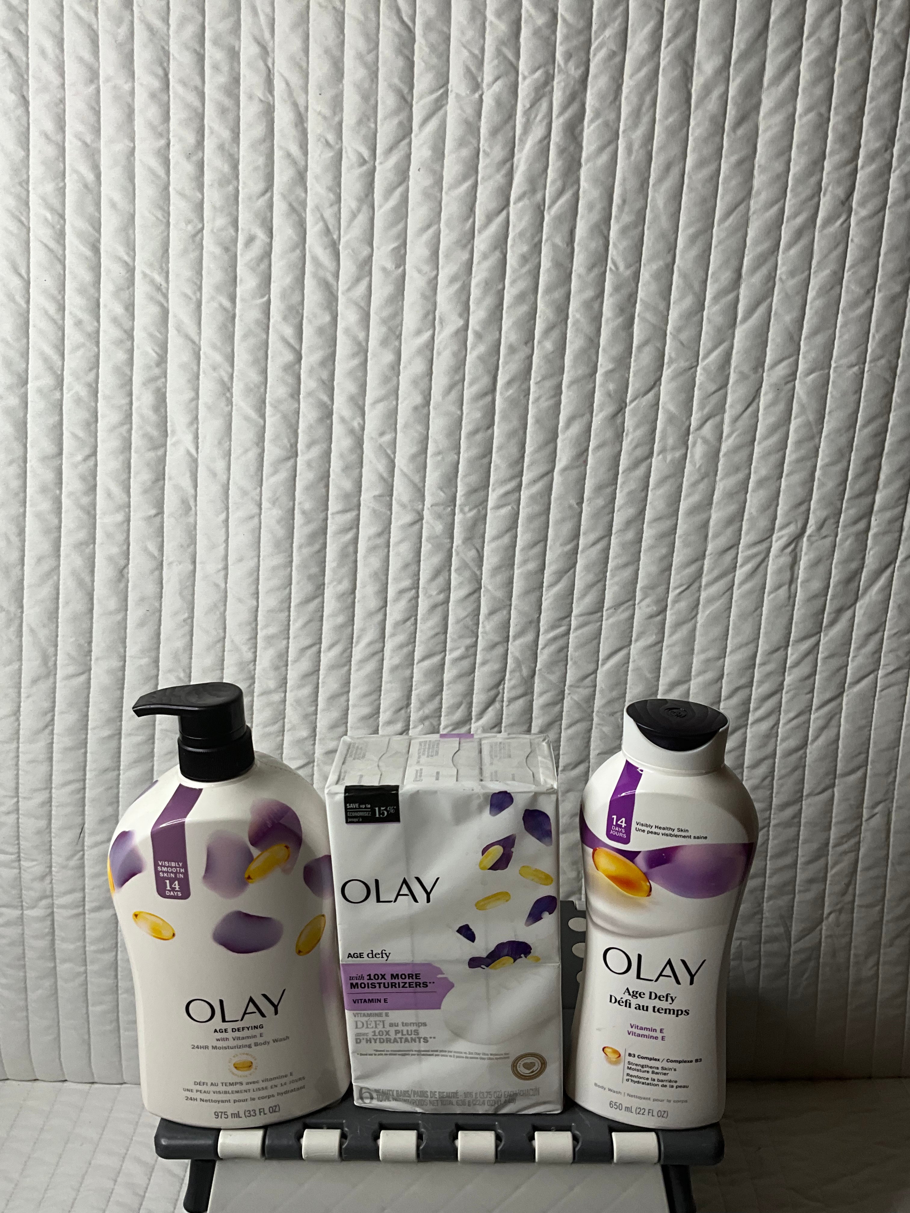 Olay age defying with vitamin E set